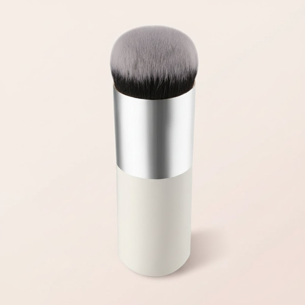 Chubby pier makeup brush - Online Beauty Cart