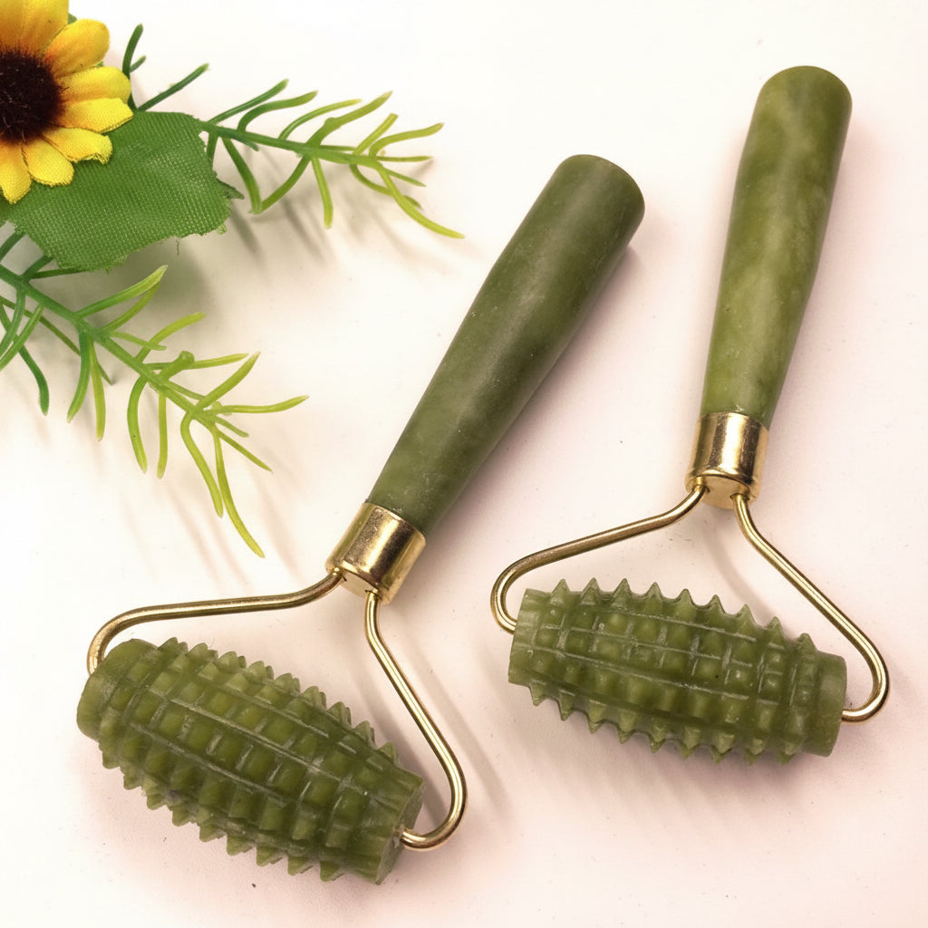 Jade Roller Massager - Online Beauty Cart